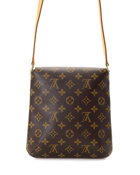 envelope louis vuitton crossbody.